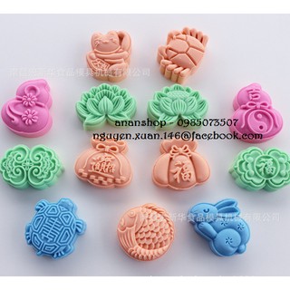 Khuôn trung thu lò xo 50gr (Nhiều mẫu)