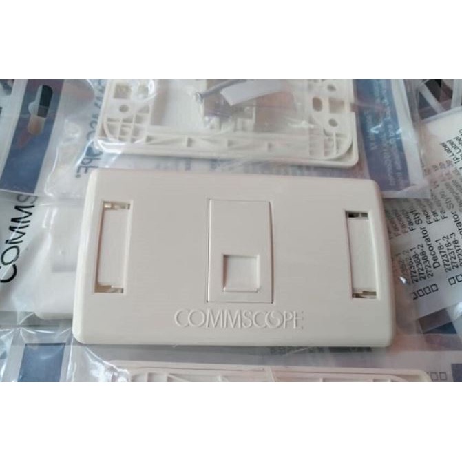 Mặt ổ cắm mạng âm tường COMMSCOPE/AMP 1 cổng, 2 cổng CHÍNH HÃNG
