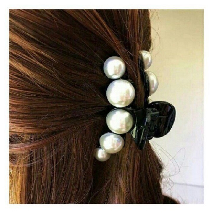 Kẹp tóc cho chị em