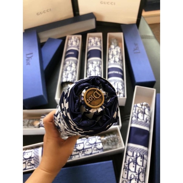 Dù cầm tay cao cấp