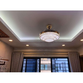Quạt trần đèn dấu cánh, quạt đèn cánh xòe 3 chế độ sáng,có điều khiển từ xa