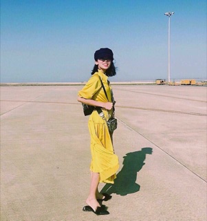 Đầm maxi vàng