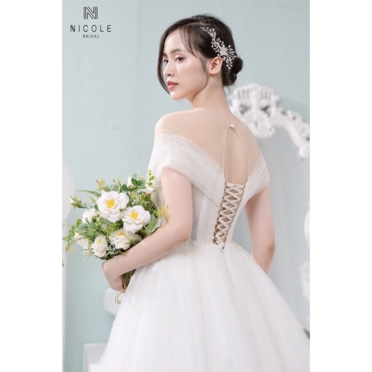 Đan dây váy cưới đầm gọng và không gọng