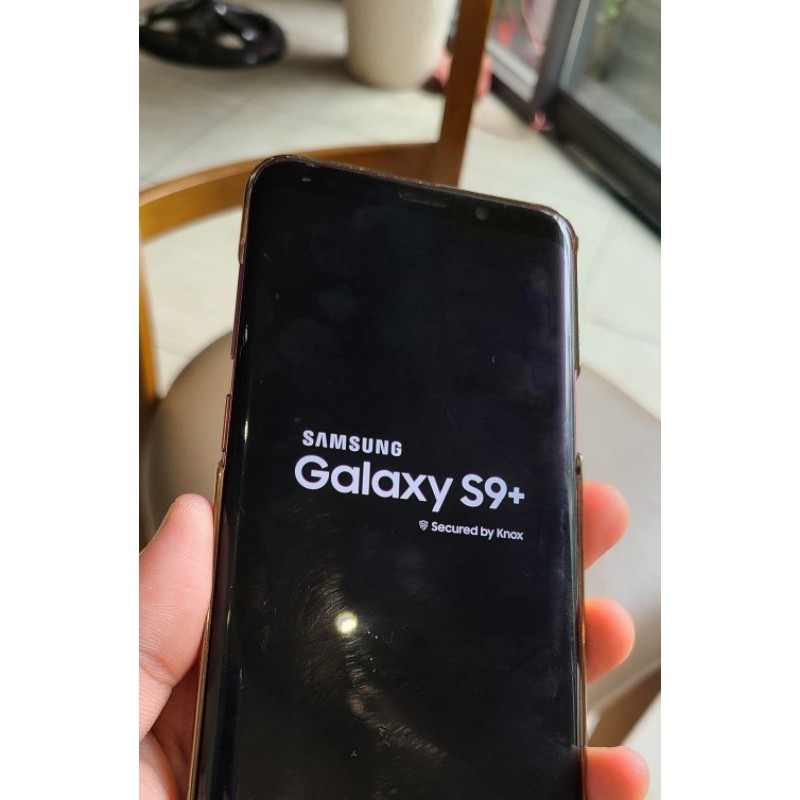 Galaxy S9 Plus Tím,128Gb 2sim, bán gấp, tặng 4 Ốp lưng xịn