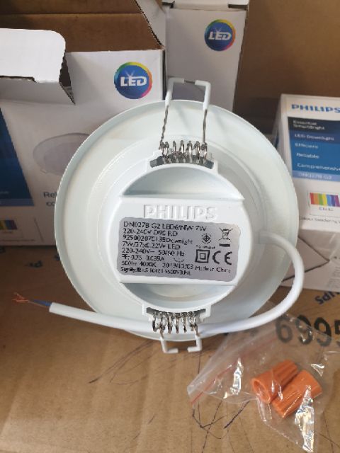 Đèn âm trần DN027B G2 Philips, công suất 7W,10W,14W,17W,22W lỗ khoét 90,100,125,150,175,200mm. HÀNG CHÍNH HÃNG.