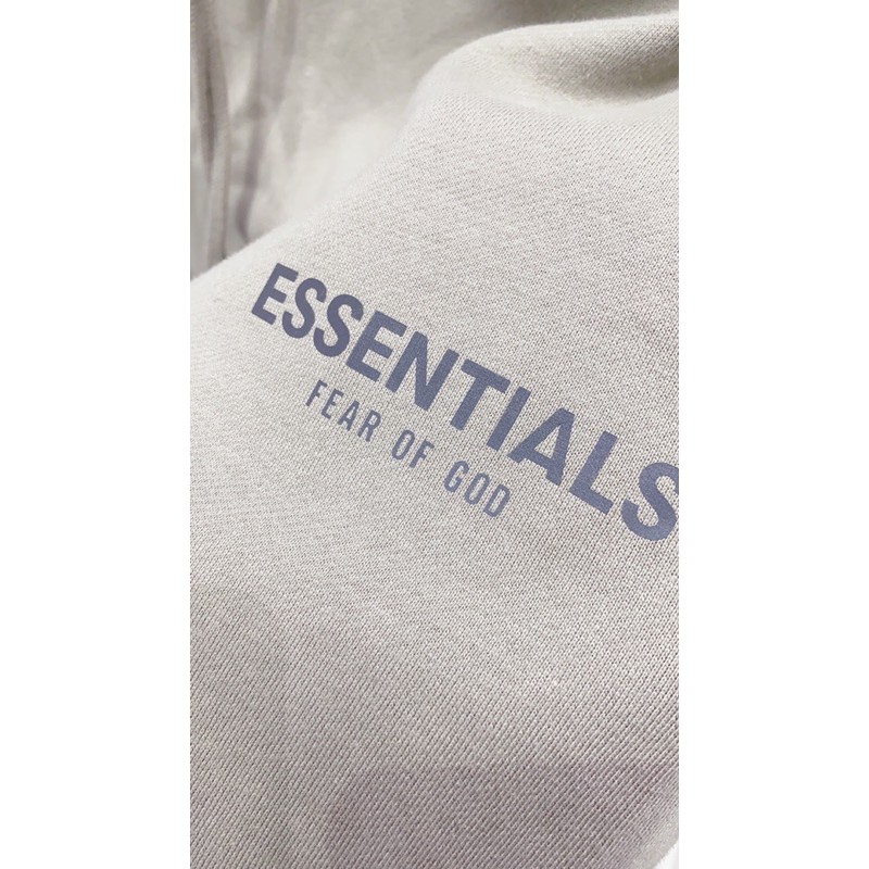 ⚡️[CHỈ 1 NGÀY] - Quần short FOG Fear of God ESSENTIALS ss20 3M logo Charcoal, quần đùi FOG ESSENTIALS | BigBuy360 - bigbuy360.vn