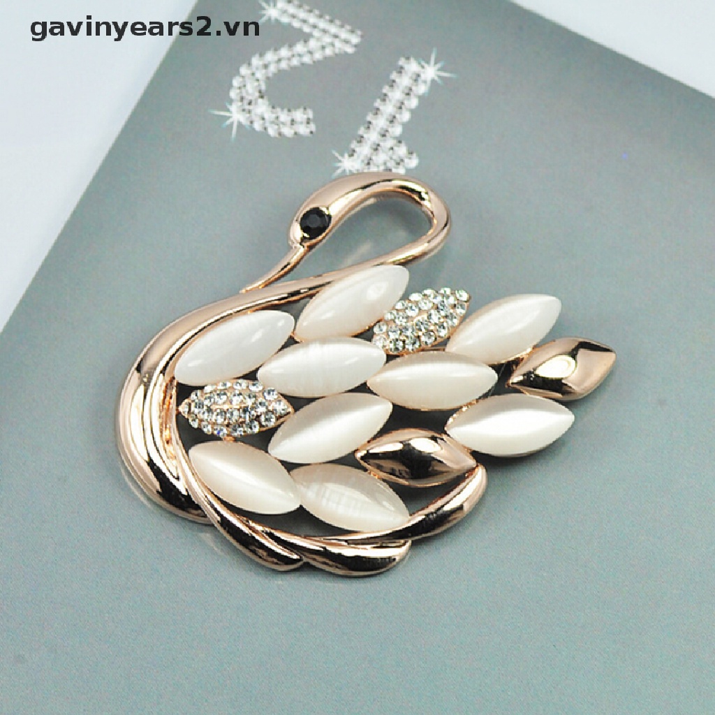 1 Ghim Cài Áo Hình Thiên Nga Sang Trọng