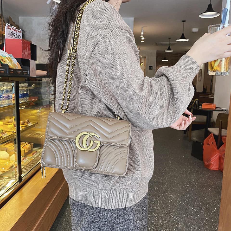 Túi CG 2 màu đen, be bản mới 2021 mã h47 DC.Fashion