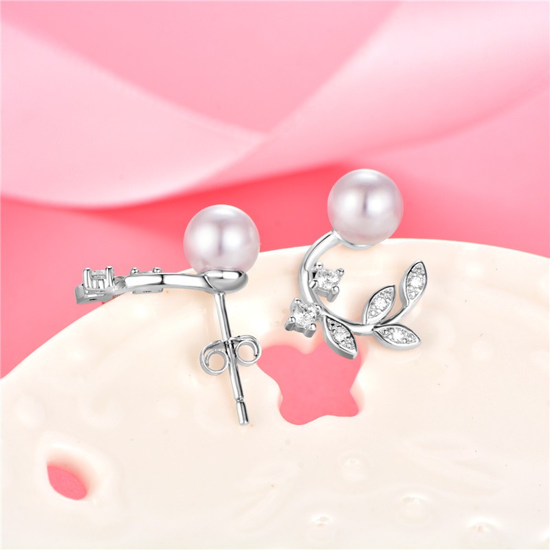 Bông tai thời trang Hàn chiếc lá và hạt châu bạc Ý S925- HT174