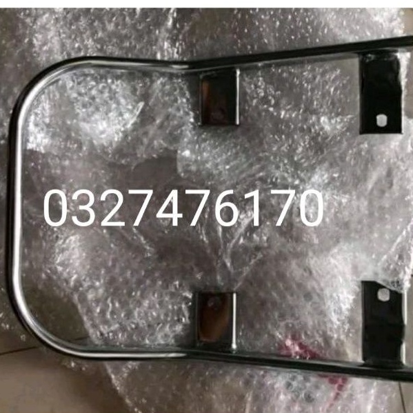 Cảng đuôi tay xách , quay yên xe DREAM lùn zin honda