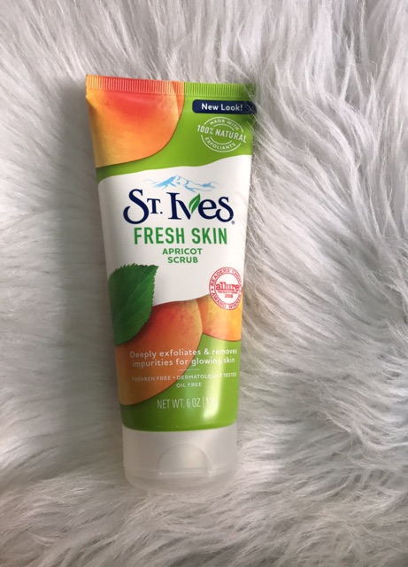 Sữa rửa mặt tẩy Tế Bào Chết ST.IVES Mỹ 170g