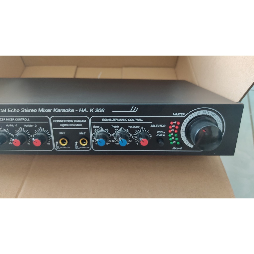 Vang cơ - VANG KARAOKE gia đình K206 hàng việt nam