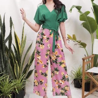 Jumpsuit thiết kế ống suông