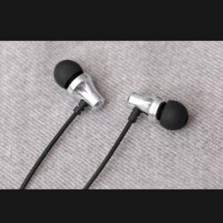 Tai nghe EP Awei Q50Hi