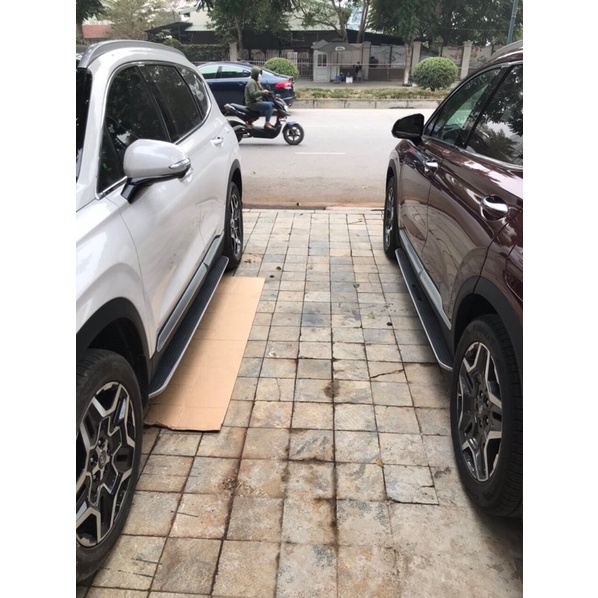 Bậc lên xuống, bệ bước chân ô tô cho Huyndai Santafe 2019 - 2023 +