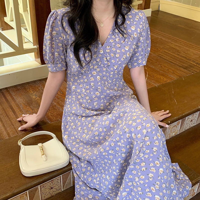 Đầm IELGY họa tiết hoa chuông cổ chữ V kích thước lớn thời trang cho nữ