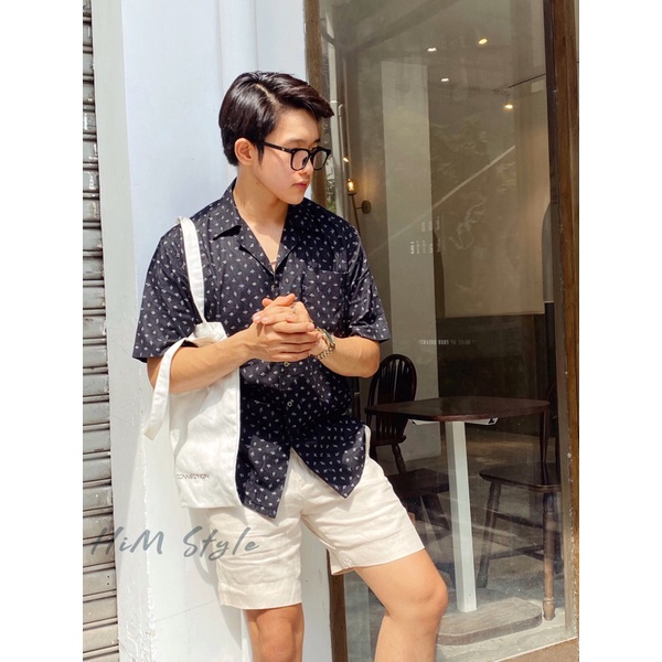 Áo Sơ Mi Tay Ngắn Linen Tưng Đen In Hoạ Tiết