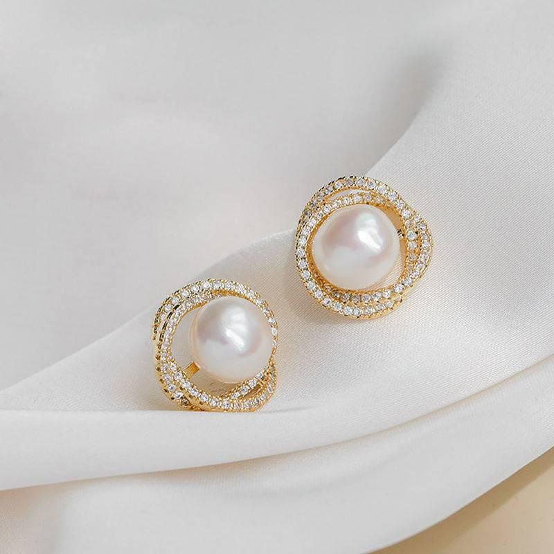 Bông Tai Hình Bông Hoa Điệu Đà Phong Cách Hàn Quốc QiQiShop