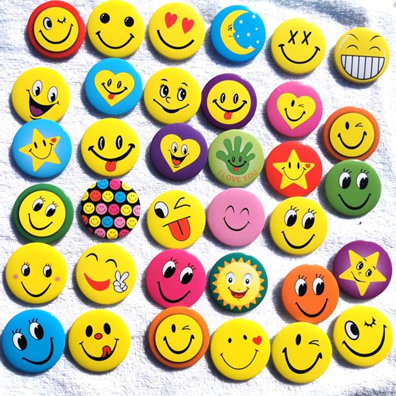 Ghim cài trang trí _ Mặt icons dễ thương