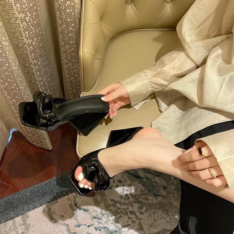 Guốc xích về hàng Hịn đẹp lắm lun ý