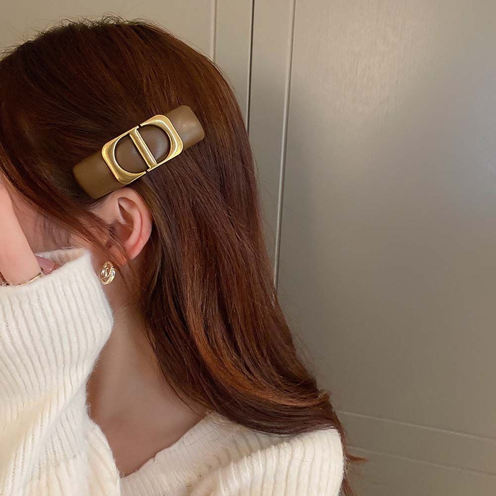 Kẹp tóc hình vuông / chữ D bằng xốp nhiều màu thời trang Hàn Quốc cá tính cho nữ