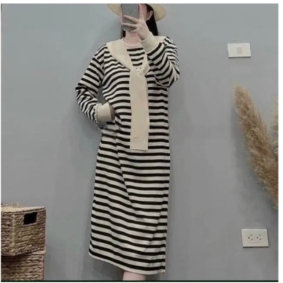 Váy Bầu len kẻ_ Váy bầu Dáng xuông ,phong cách Hàn Quốc điệu đà ,phù hợp mặc thu đông