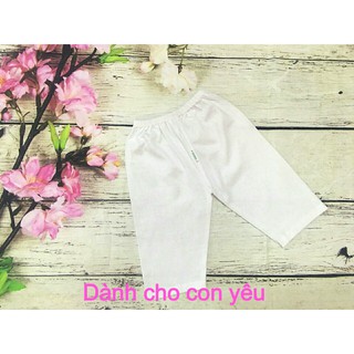 Quần dài Bossini màu trắng cho bé