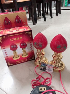 ĐÈN THỜ TRÁI ĐÀO 4, 26CM ( 1 CẶP )