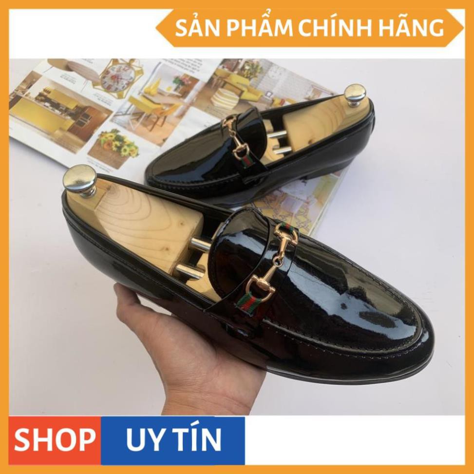 GIÀY TÂY NAM DA BÓNG KHÓA KIM LOẠI VÀNG | BigBuy360 - bigbuy360.vn