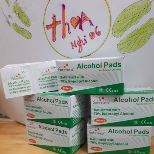 Alcohol Pads: cồn khô tiện dụng vệ sinh dụng cụ y khoa