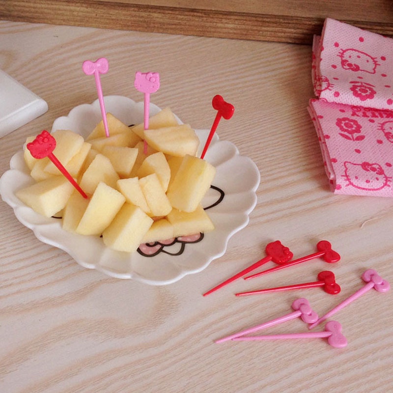 Set 8 nĩa ăn trái cây/món tráng miệng XIAODUOJIAJU bằng nhựa hình mèo hello kitty dễ thương