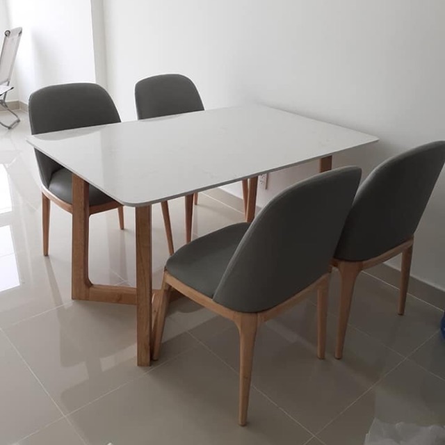 Bộ bàn ăn 4 ghế Grace không tay