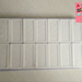 Cờ Domino nhựa trắng