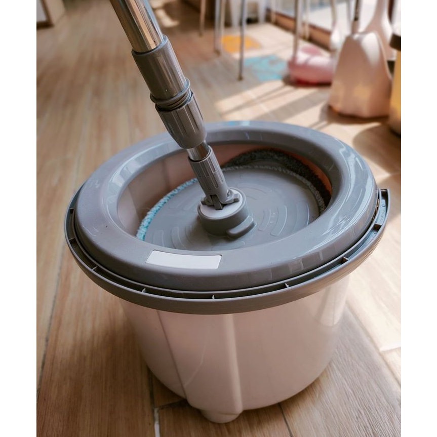 Bộ cây lau nhà tròn xoay 360 Inochi SM31