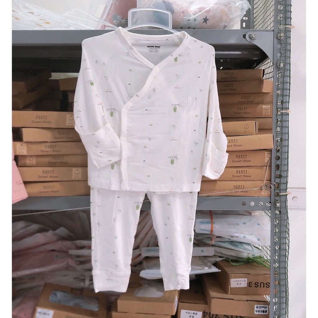 Bộ dài tay cài chéo Nature Wear