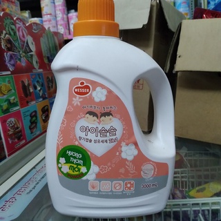 Nước giặt trẻ em Wesser 3000ml date 8-2024
