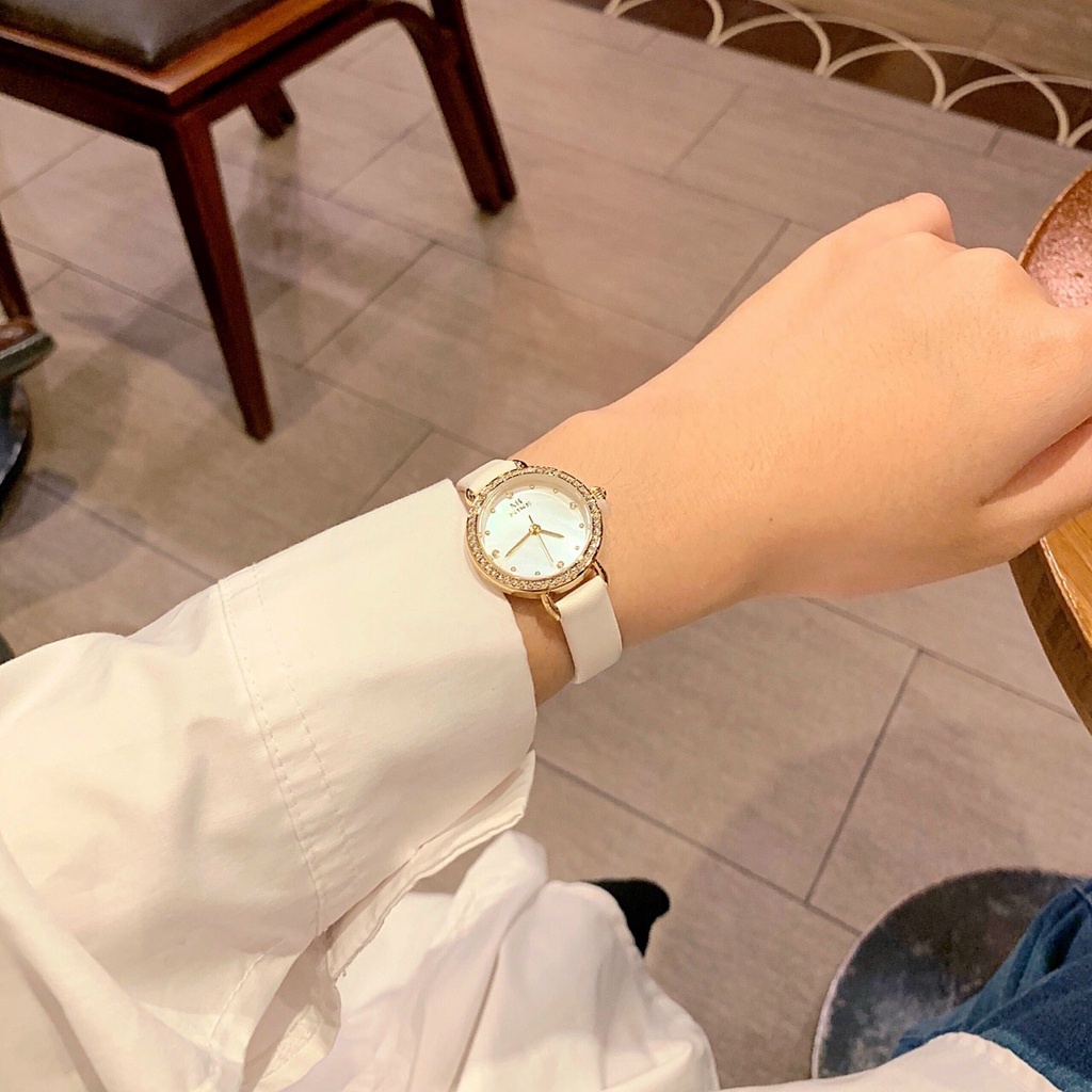 Đồng hồ nữ dây da Mike 8401L chính hãng, mặt tròn, chống nước bảo hành 12 tháng