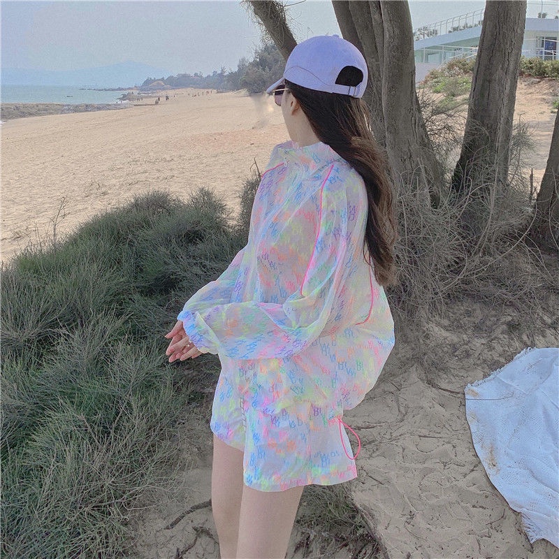 Bộ Áo Khoác Chống Nắng Phối Quần Short Ống Rộng Lưng Thun Thời Trang Mùa Hè 2022 Mới