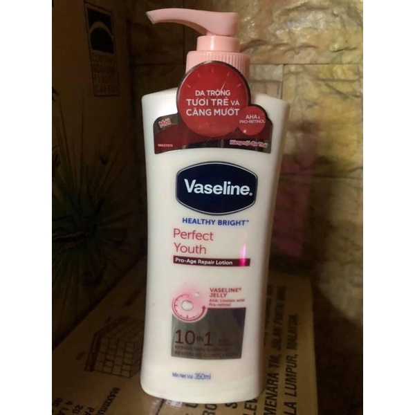 Sữa dưỡng thể làm trắng da Vaseline 350ml