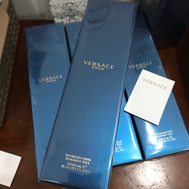 Sữa tắm Versace Eros Invigorating Shower Gel 250ml 740027 Full seal