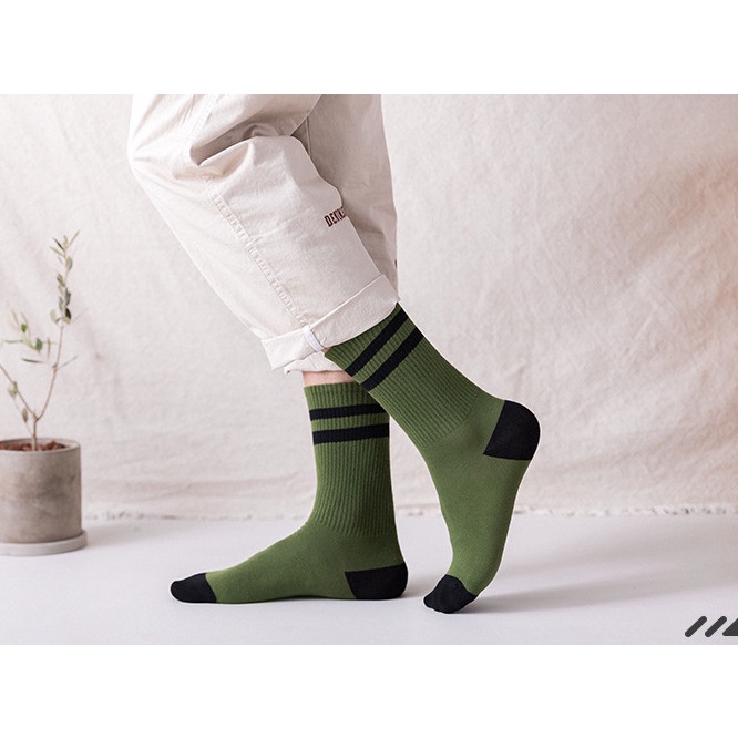 Vớ Tất Nam Nữ cổ cao Kẻ Sọc đủ màu phong cách trẻ trung, năng động.