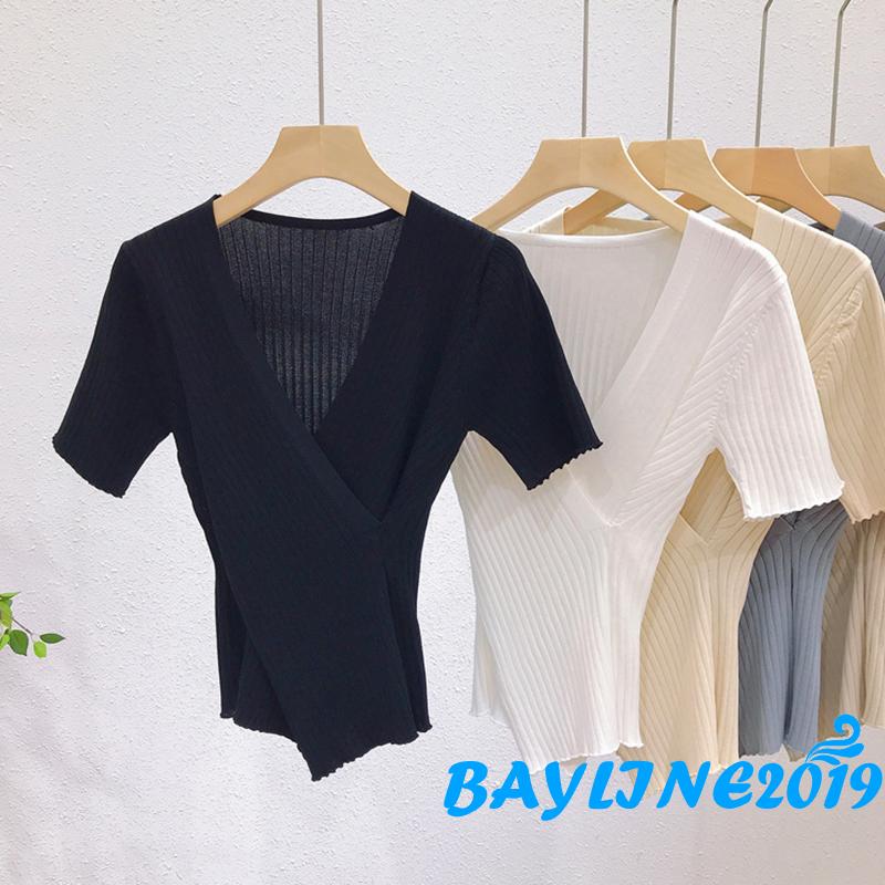 Áo Thun Nữ Ngắn Tay Cổ Chữ V Màu Trơn Thời Trang | BigBuy360 - bigbuy360.vn