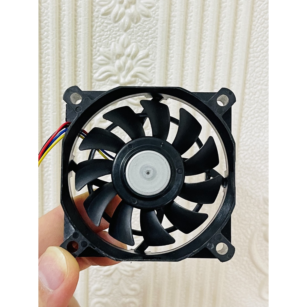 Quạt tản nhiệt NIDEC 12V 0.36A 6.5x6.5x1.5CM