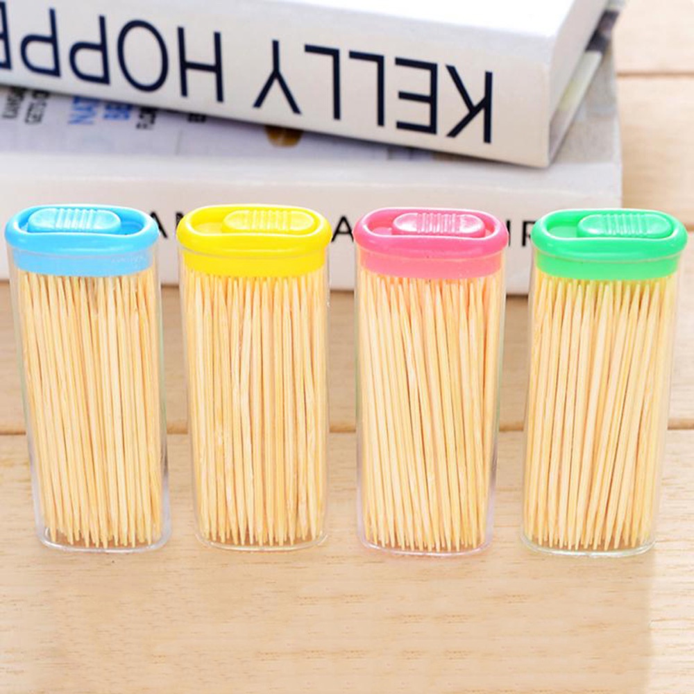 Hộp 100 tăm xỉa răng bằng tre tự nhiên dùng 1 lần tiện lợi cho nhà hàng/ khách sạn mới