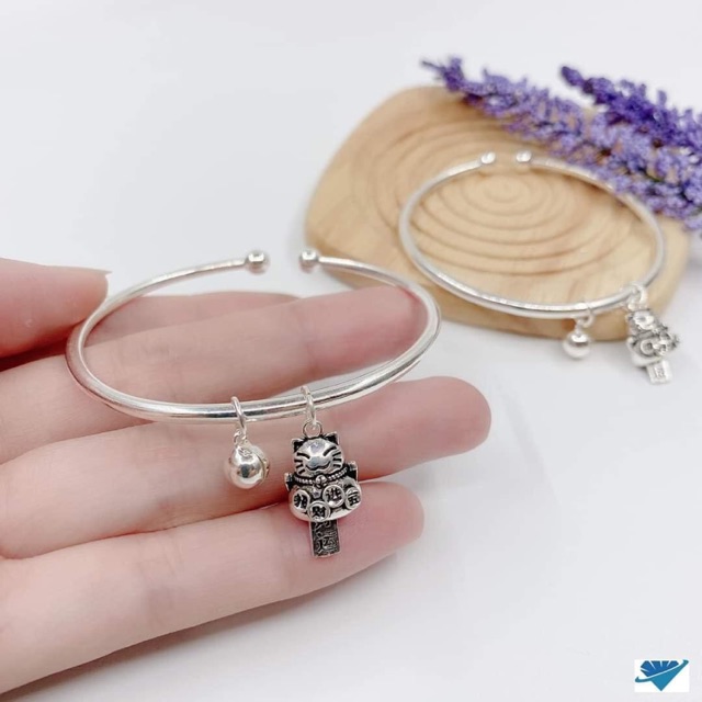 Vòng mèo bạc đặc nguyên chất mix mèo bạc thái