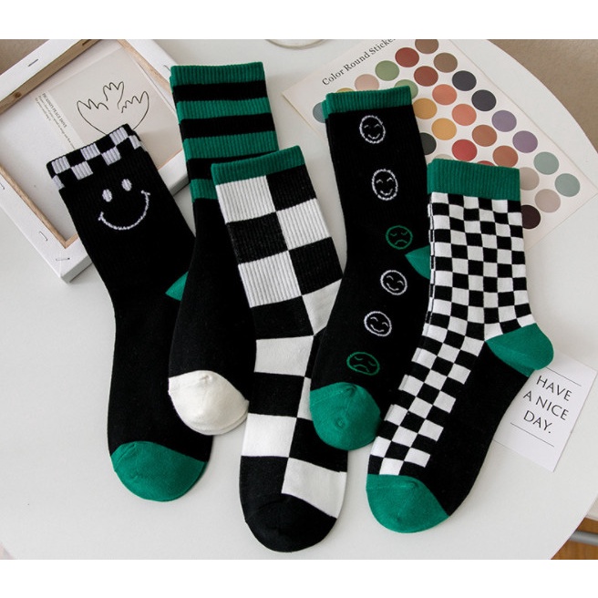 Vớ XANH mặt cười cao cổ Nam Nữ phong cách thể thao, trẻ trung, năng động.