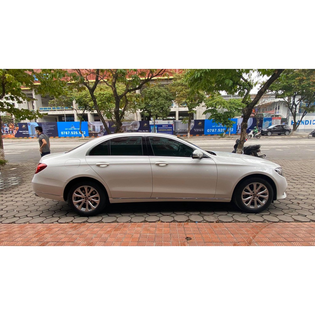 Rèm Che Nắng Mercedes E200-250-300 Form 2016-2020 Chỉ Có 2 Rèm Trước