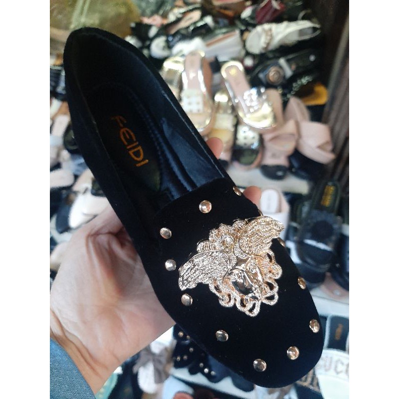 Bệt khóa nhung mũi vuông | BigBuy360 - bigbuy360.vn