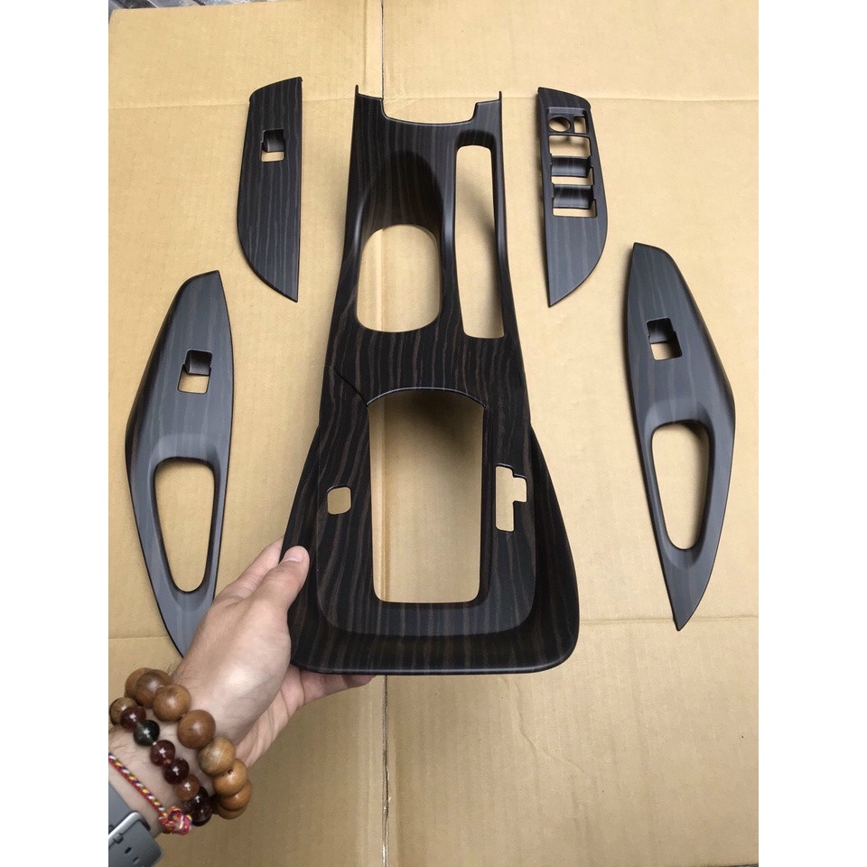 Ốp Nội Thất Xe Toyota Cross 2020 2021 2022 2023 - 6 chi tiết mẫu Vân Đá ABS/ Vân Gỗ ONTABS