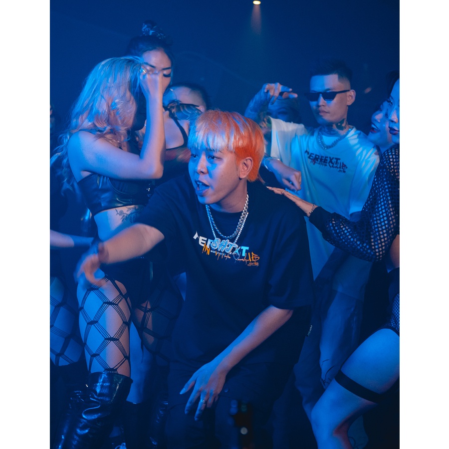 ÁO THUN "BOOM BAP IN THE CLUB" BLACK TEE